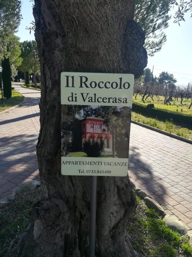 Ferienwohnung Il Roccolo Di Valcerasa Treia Exterior foto