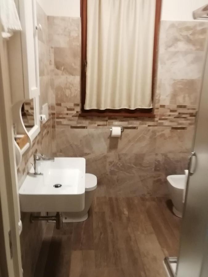 Ferienwohnung Il Roccolo Di Valcerasa Treia Exterior foto