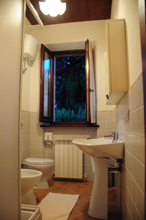 Ferienwohnung Il Roccolo Di Valcerasa Treia Zimmer foto