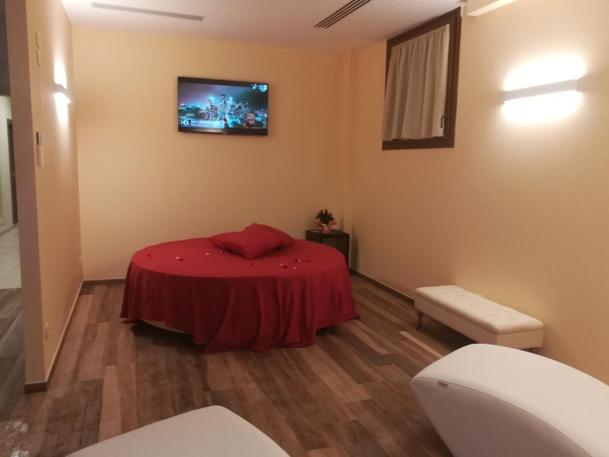 Ferienwohnung Il Roccolo Di Valcerasa Treia Exterior foto