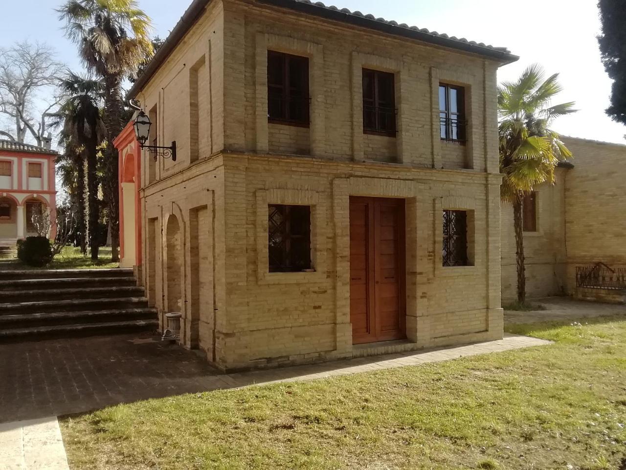 Ferienwohnung Il Roccolo Di Valcerasa Treia Exterior foto